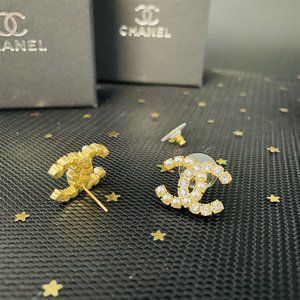 🎊Double C pearl earrings✤✓+✓❂